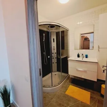 Lägenhet Apartament Park - Bucurestii Noi, Nord *